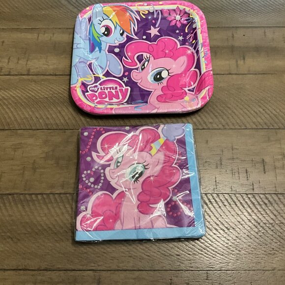 Unique My Little Pony Napkins 16 ct & Paper Plates 8 ct  Party Table - Picture 2 of 3
